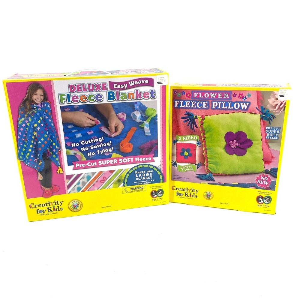 Creativity for Kids Deluxe Easy Weave Fleece Blanket &Flower Fleece Pillow Craft